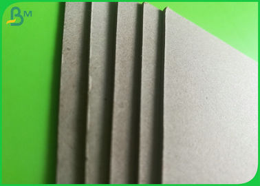 FSC Sertifikat 1.5mm Ukuran Berbeda Tersedia Grey Chipboard Untuk Kotak Hadiah