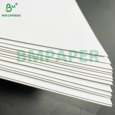 1.8mm 2mm Ketahanan Tinggi tebal karton Laminated Paperboard 93x130cm