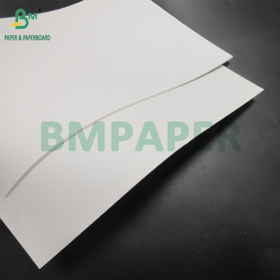 200 mikron PP Synthetic Paper Untuk Poster Display 52 x 48cm UV Ink Offset Printing