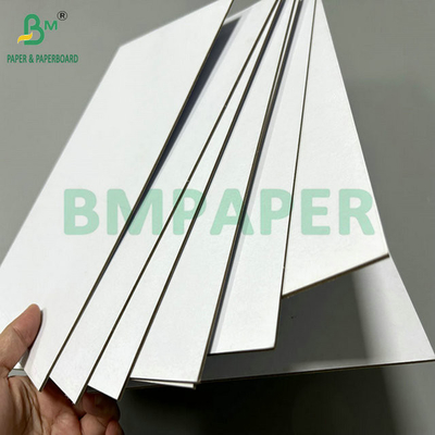 2.5mm 3mm Double Side Coated Rigid White Paperboard Untuk Tampilan Rak 1,2 x 2,1meter