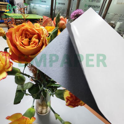 310 gram Blackcore Paper Untuk Kartu Permainan 550 x 790mm Superior Smooth