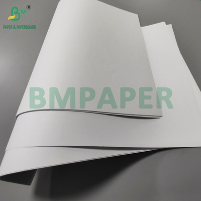 40# 60# Kertas Buku Tanpa Lapisan Untuk Pencetakan Sekolah 34' x 22' Tinggi Keputihan