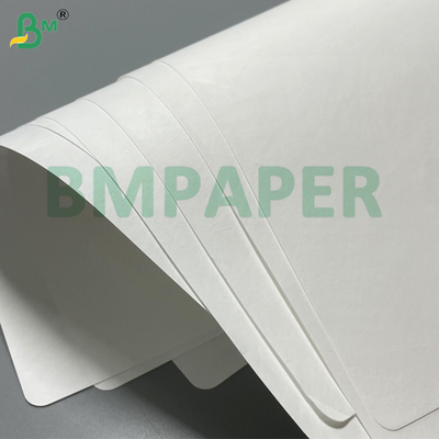 0.135mm 0.14mm Kekuatan Segel Tinggi Kekuatan Tarikan Tinggi 1073B 1059B Kain Medis - Kelas Nonwoven Dupont Paper Untuk Sterilisasi Kantong
