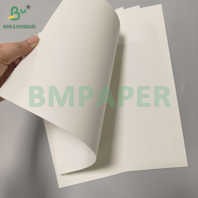 60gsm 80gsm Bahan Serat Tinggi Kertas Kraft Putih Kekuatan Tarik Ultra Tinggi Untuk Pengemasan