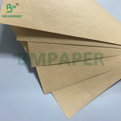 Pulp Kayu Bergaris 60gm 70gm Brown Red Kraft Paper Untuk Kertas Liner Karton