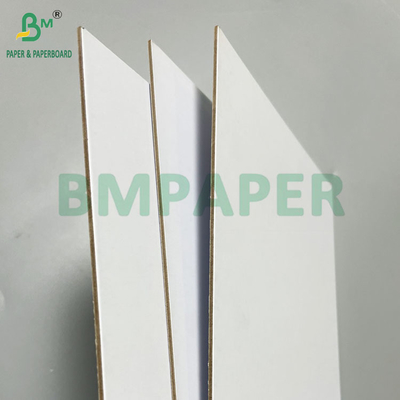 Kardus Putih Pulp Kayu 2mm 2.5mm Kekuatan Tinggi untuk Papan Tampilan POS Indoor