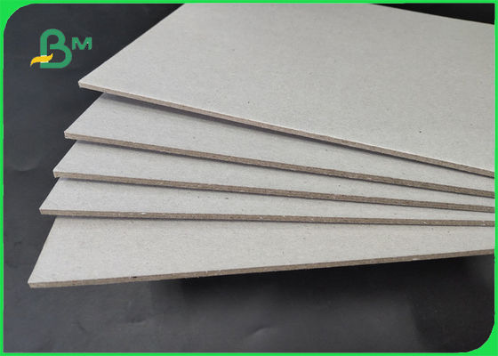 800GSM Daur Ulang Pulp Chipboard Uncoated All Grey Dengan FSC Untuk Penutup Pengikat