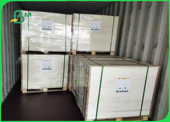 Kekakuan Tinggi Kertas Penyerap Polos Super Putih 1.6mm 2.0mm Dengan FSC