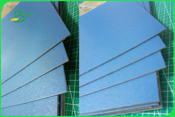 FSC Colorful Glossy Varnish Karton Kaku 2.0mm Untuk Kotak Hadiah Natal