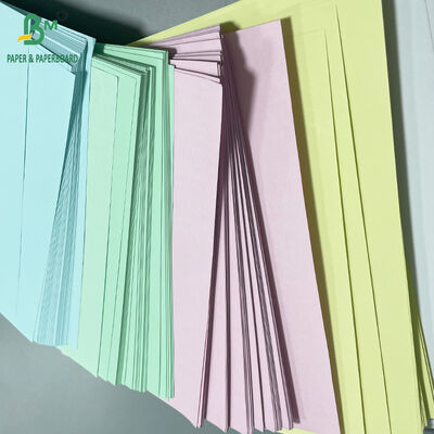 Multi-warna 55gsm 60gsm Self-copying Paper NCR 650mm X 920mm Image Hitam