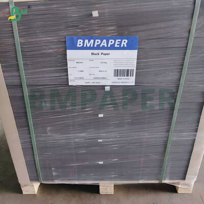 Virgin Wood Pulp Matte High Stiffness Black Card 250g untuk High-end Packaging
