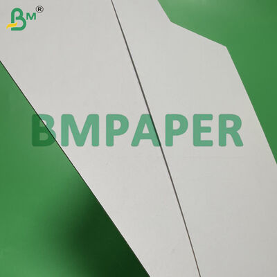 1.0mm Papan Karton Dupleks Putih Tebal 700mm 750mm x1000mm, Dilapisi Putih Sisi Belakang Abu-abu