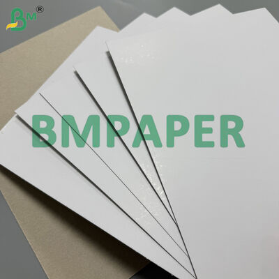 1.0mm Papan Karton Dupleks Putih Tebal 700mm 750mm x1000mm, Dilapisi Putih Sisi Belakang Abu-abu