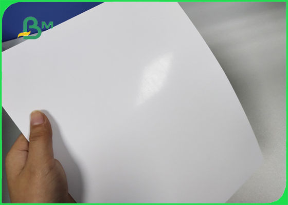 FSC C2S ART Card Paper / Couche Paper 300GSM Dalam Rim 23 * 35 Untuk Poster