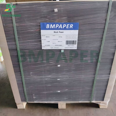 300gsm 350gsm Kertas Hitam Padat Tanpa Lapisan Untuk Paket 70 x 100cm